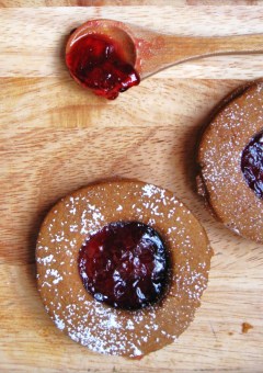 jelly filled cookies